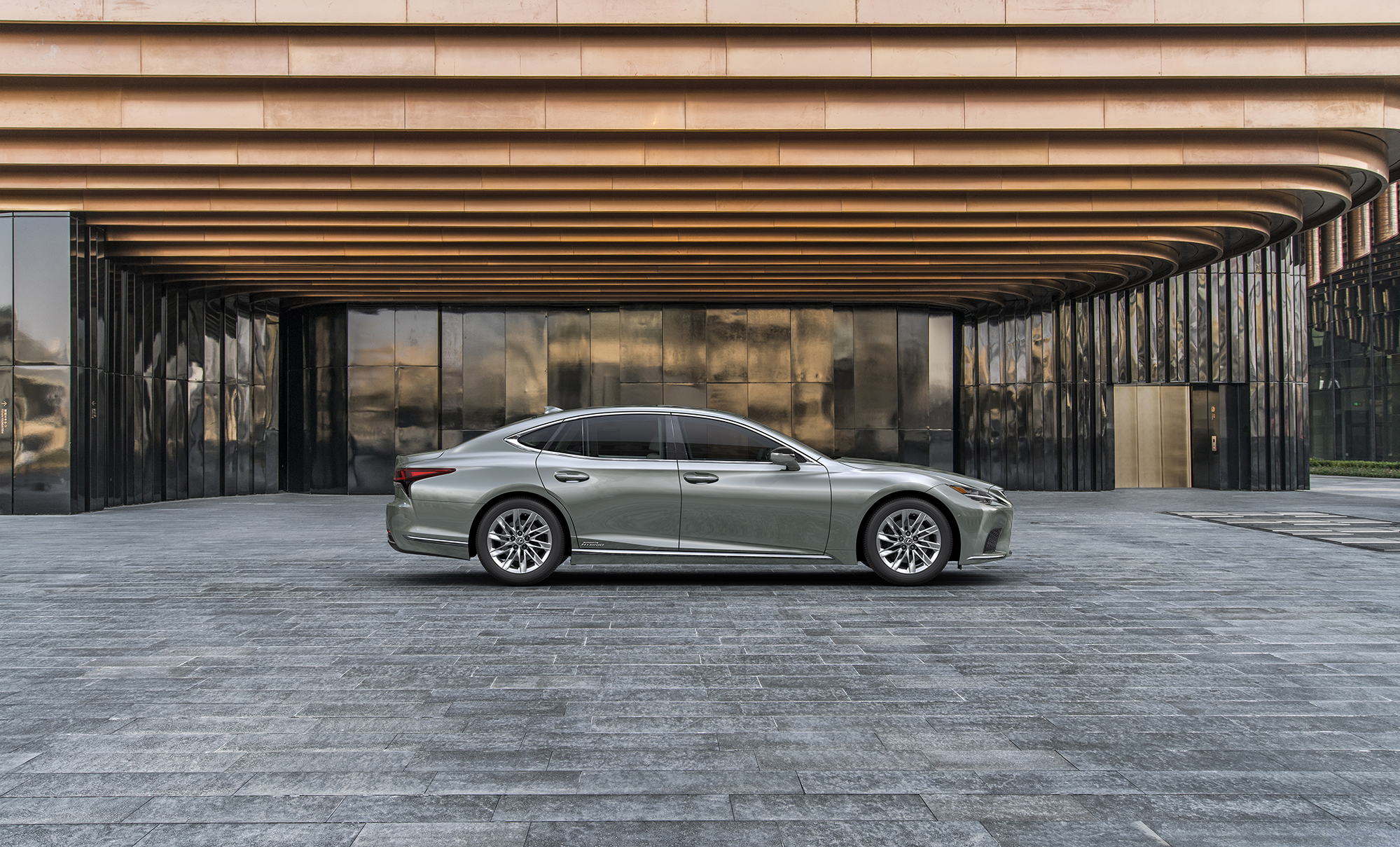 Lexus LS 2021 - Image 3