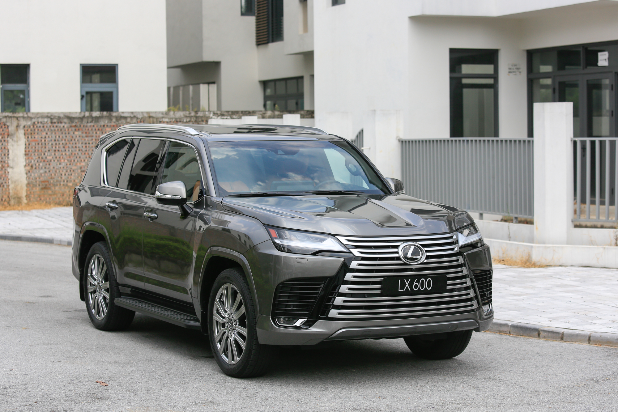 Lexus LX 2022 - Image 6