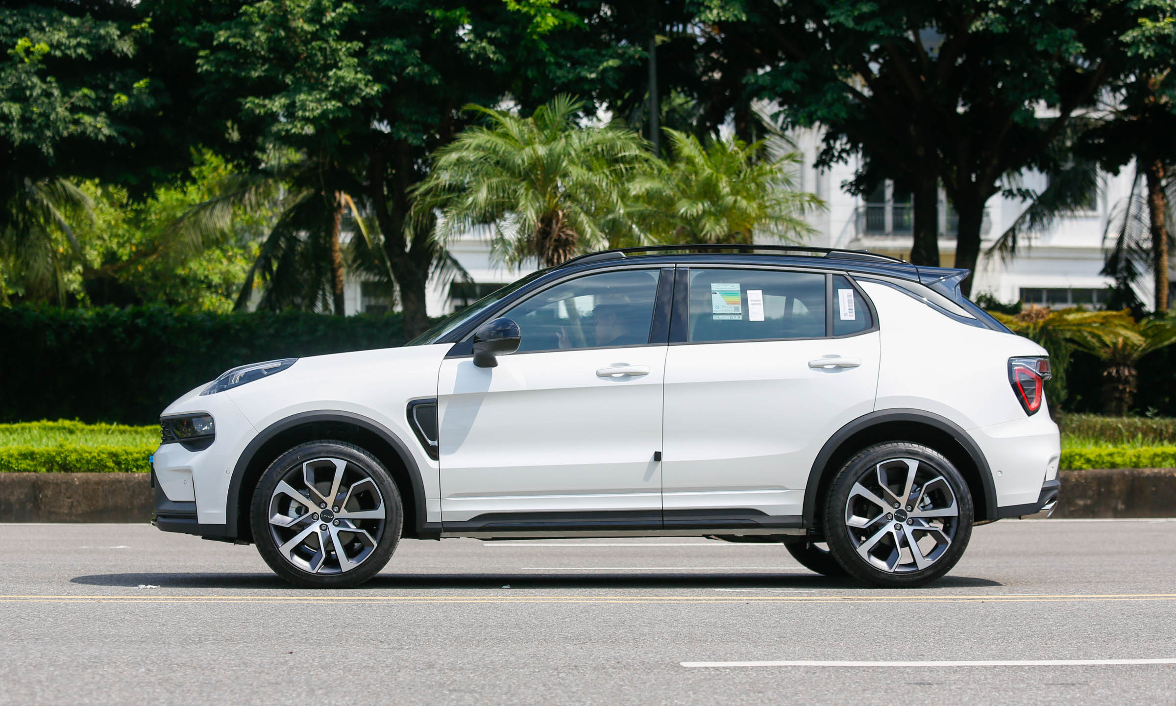 Lynk & Co Lynk Co 01 2024 - Image 7