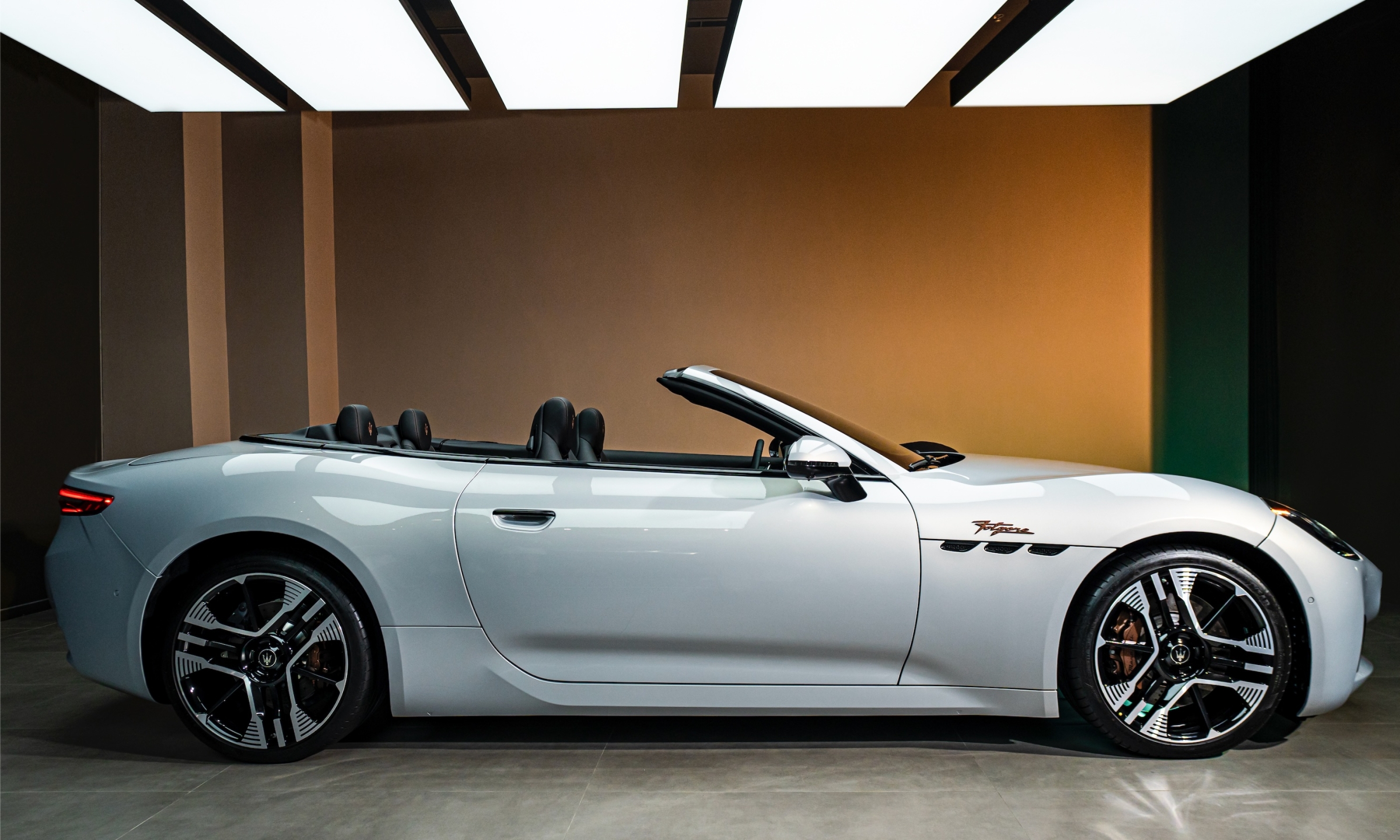 Maserati GranCabrio Folgore 2025 - Image 3