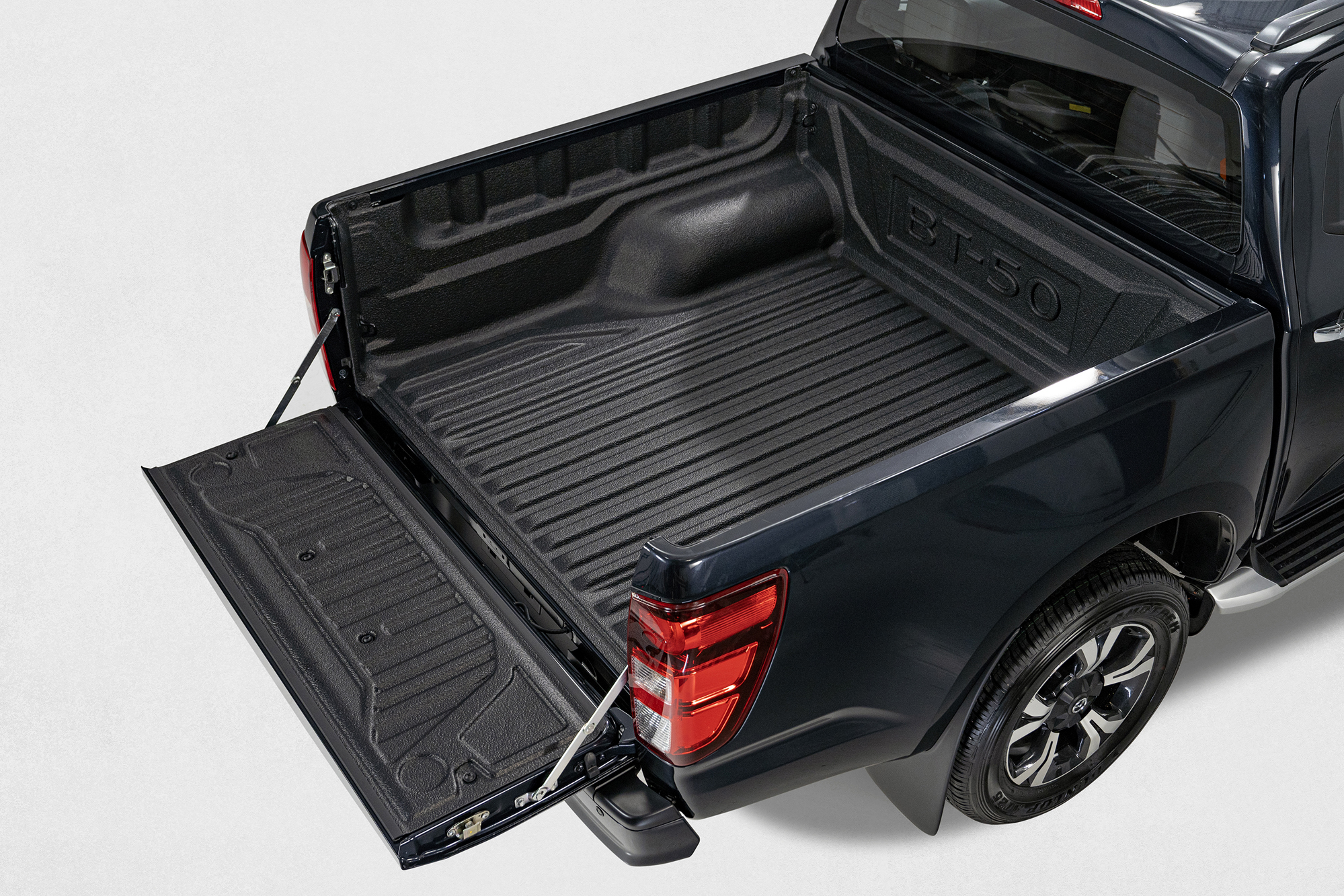 Mazda BT-50 2021 - Image 7