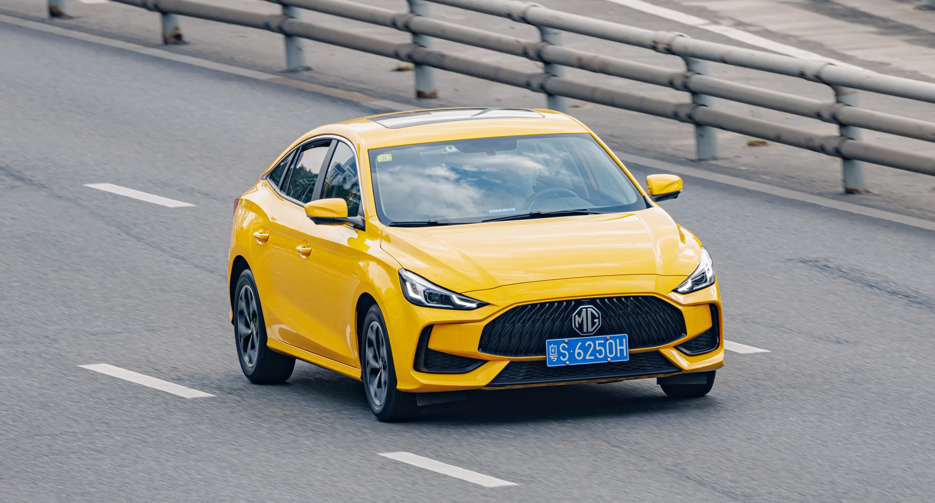 MG MG5 2025 exterior