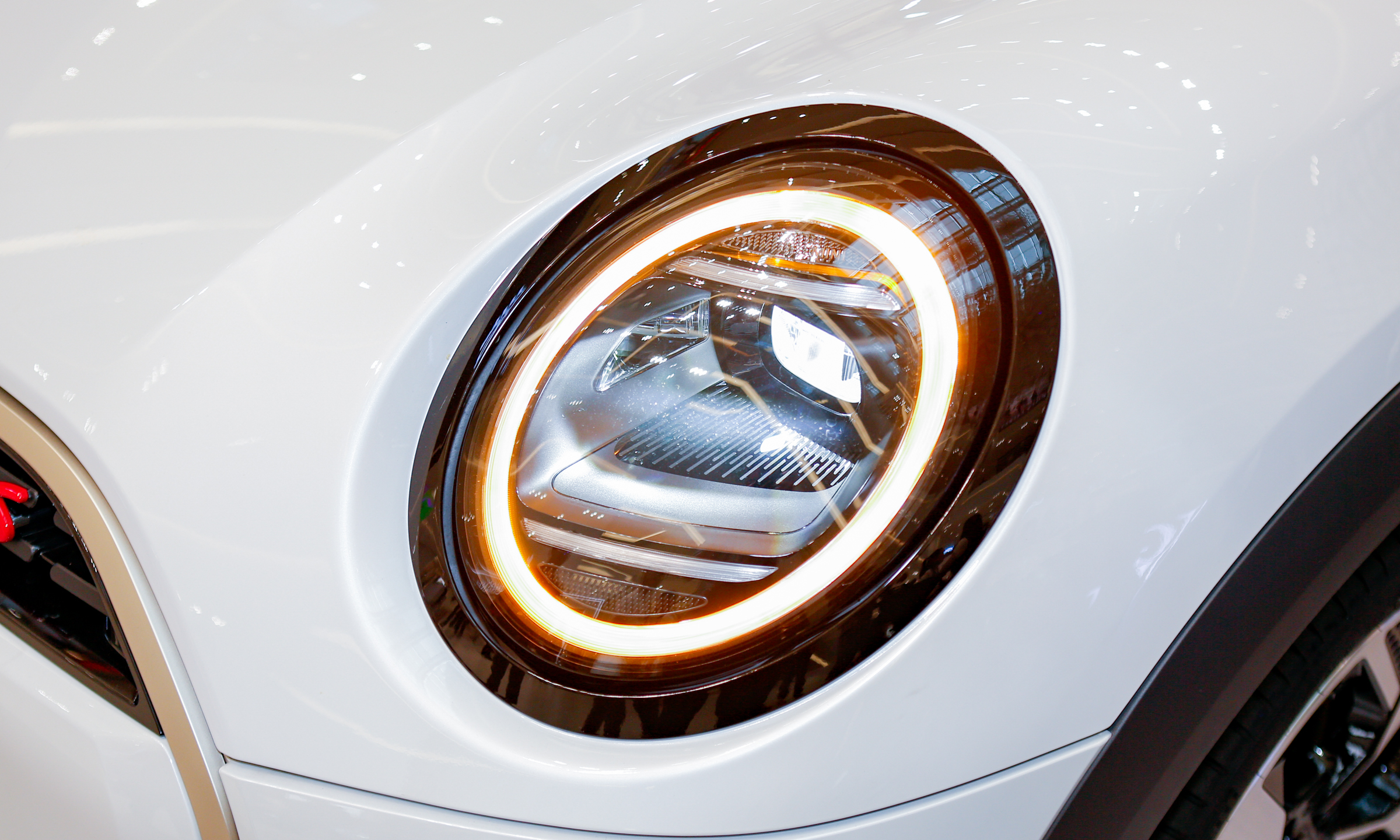 Mini 3 DOOR 2025 - Image 4