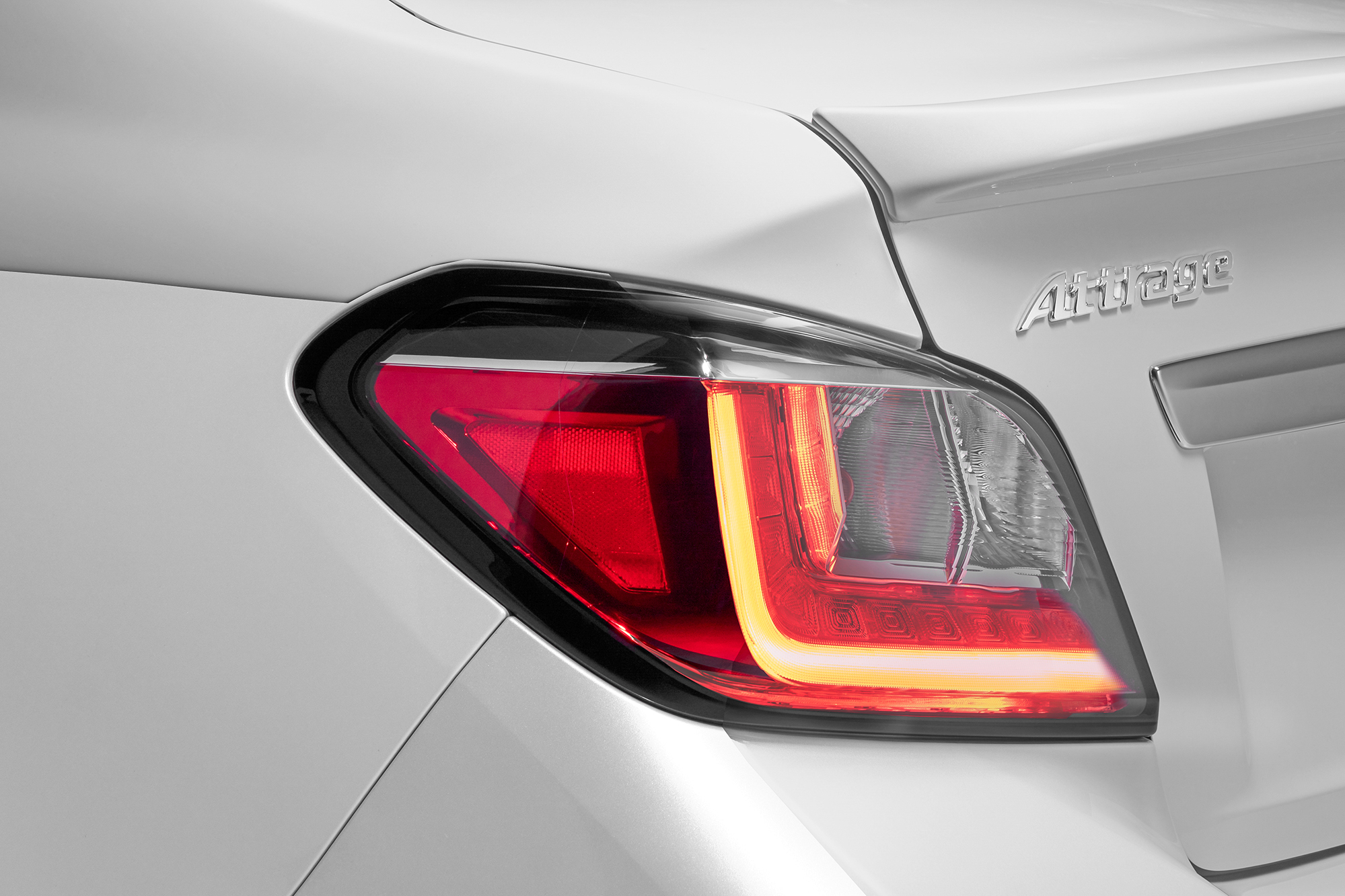 Mitsubishi Attrage 2021 - Image 4