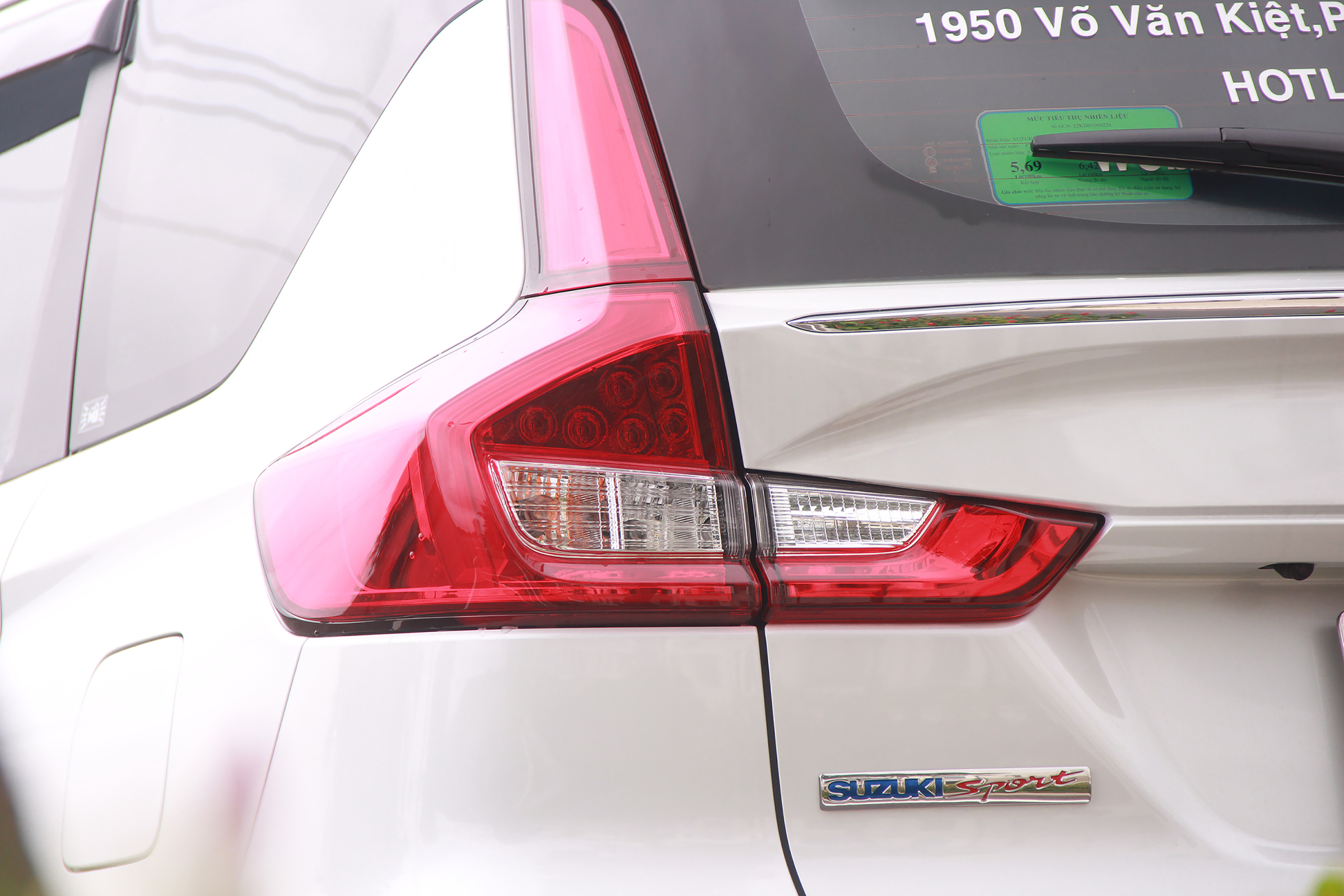 Suzuki Ertiga Hybrid 2022 - Image 7