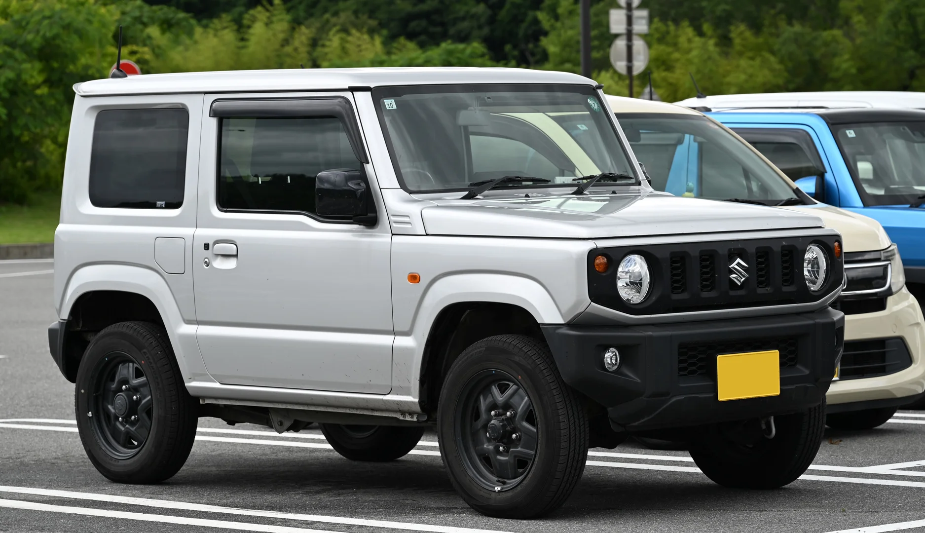 Suzuki Jimny 2025 exterior