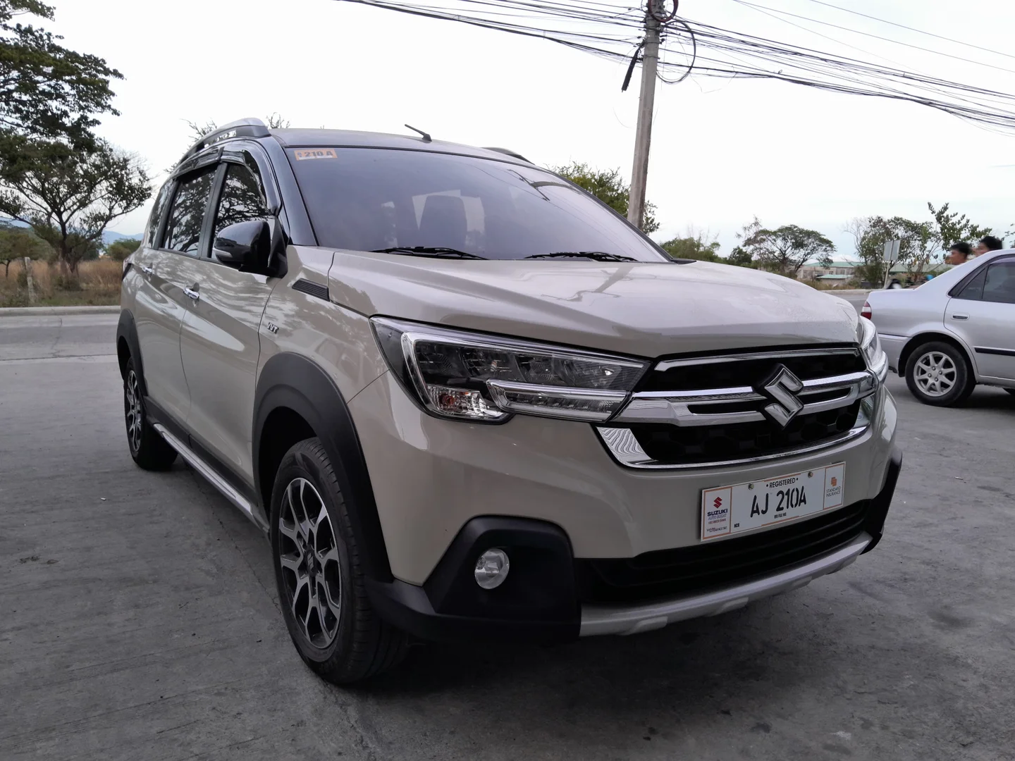 Suzuki XL7 GLX 2025 exterior