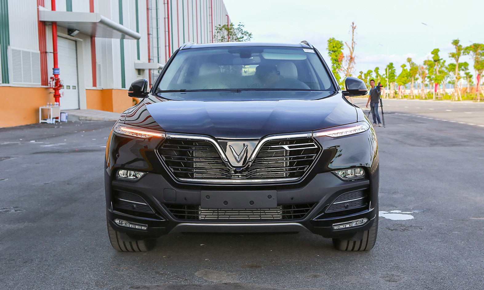 VinFast Lux Sa2 0 2021 - Image 2