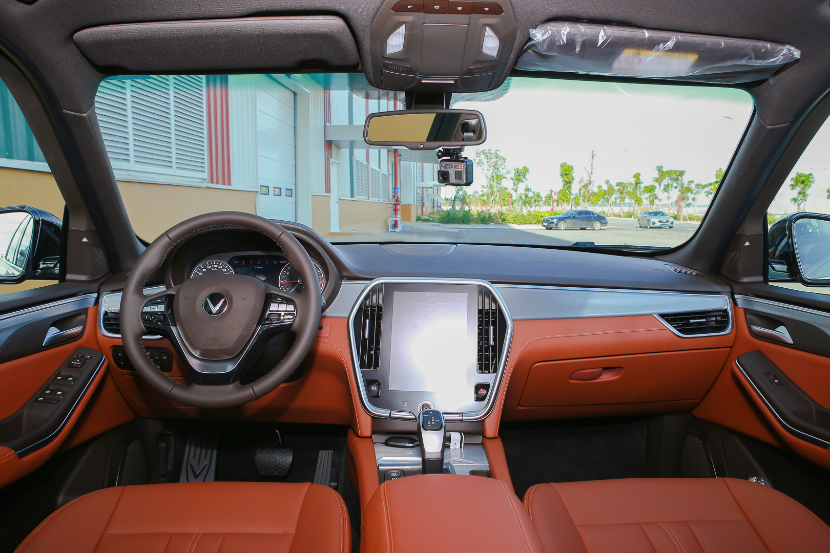 VinFast Lux Sa2 0 2021 - Image 6