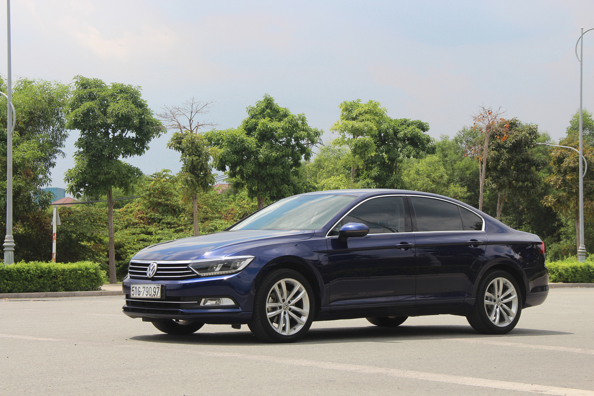 Volkswagen Passat 2019 - Image 5