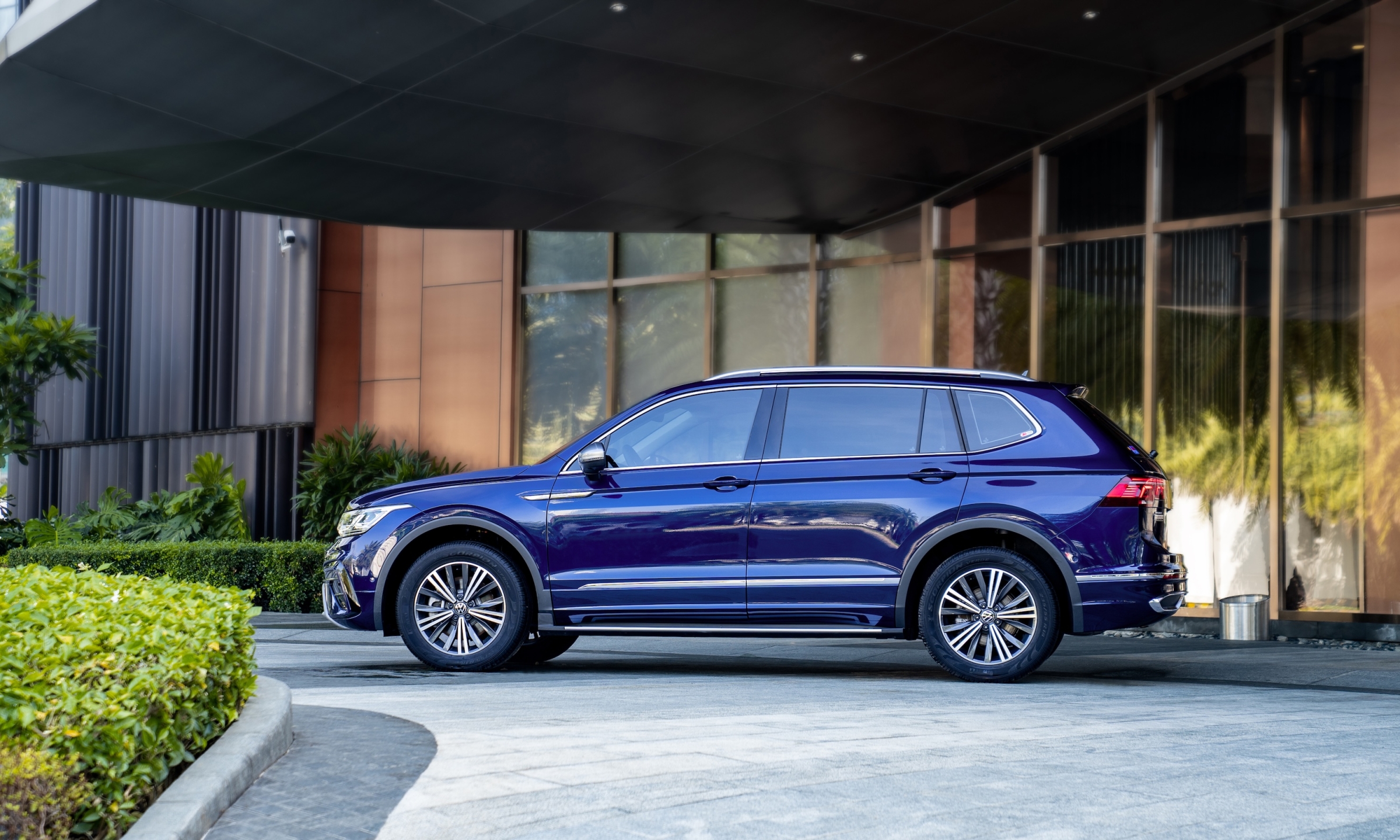 Volkswagen Tiguan 2024 - Image 3