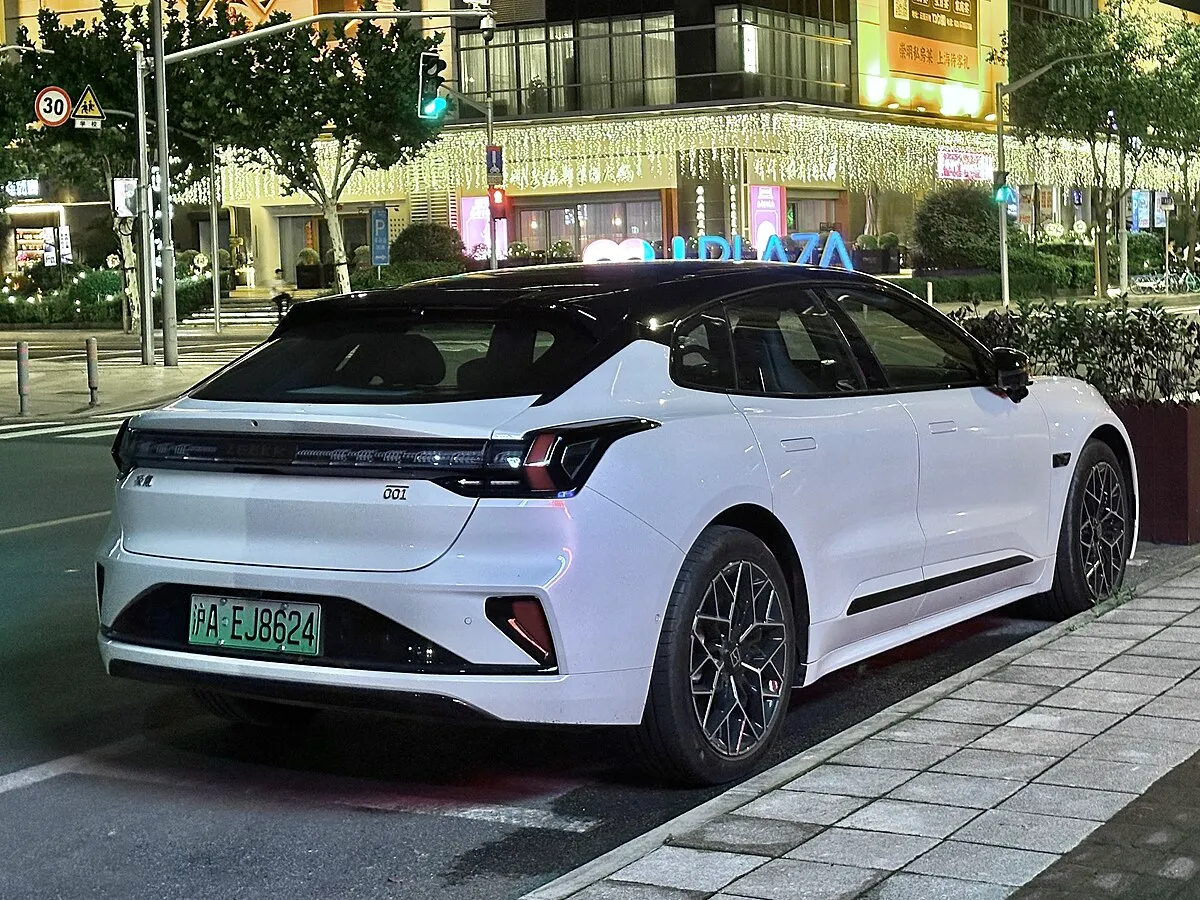 ZEEKR ZEEKR 001 2026 ZEEKR 001 Long Range - Image 9