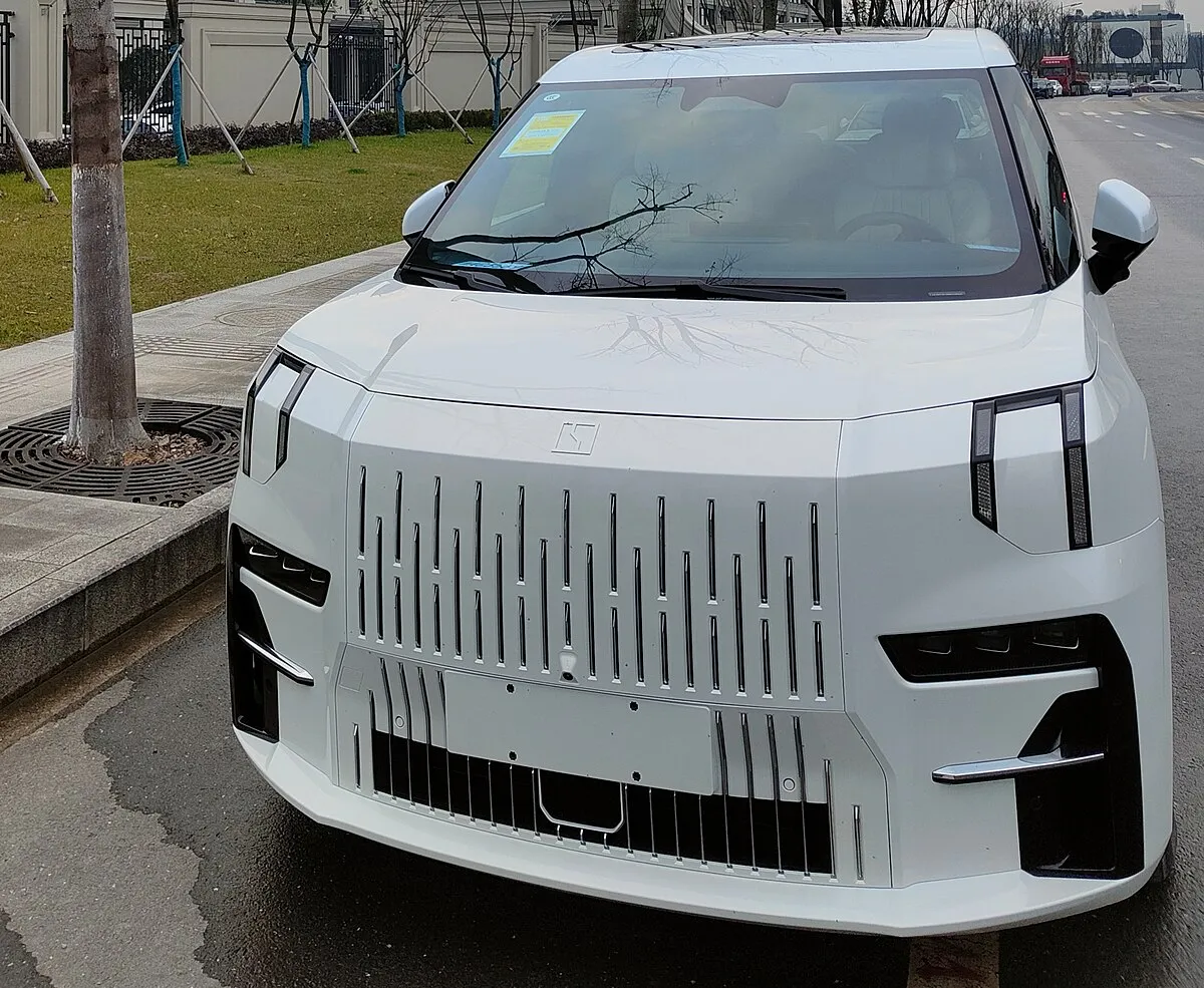 ZEEKR ZEEKR 009 2026 ZEEKR 009 6 Seater - Image 6